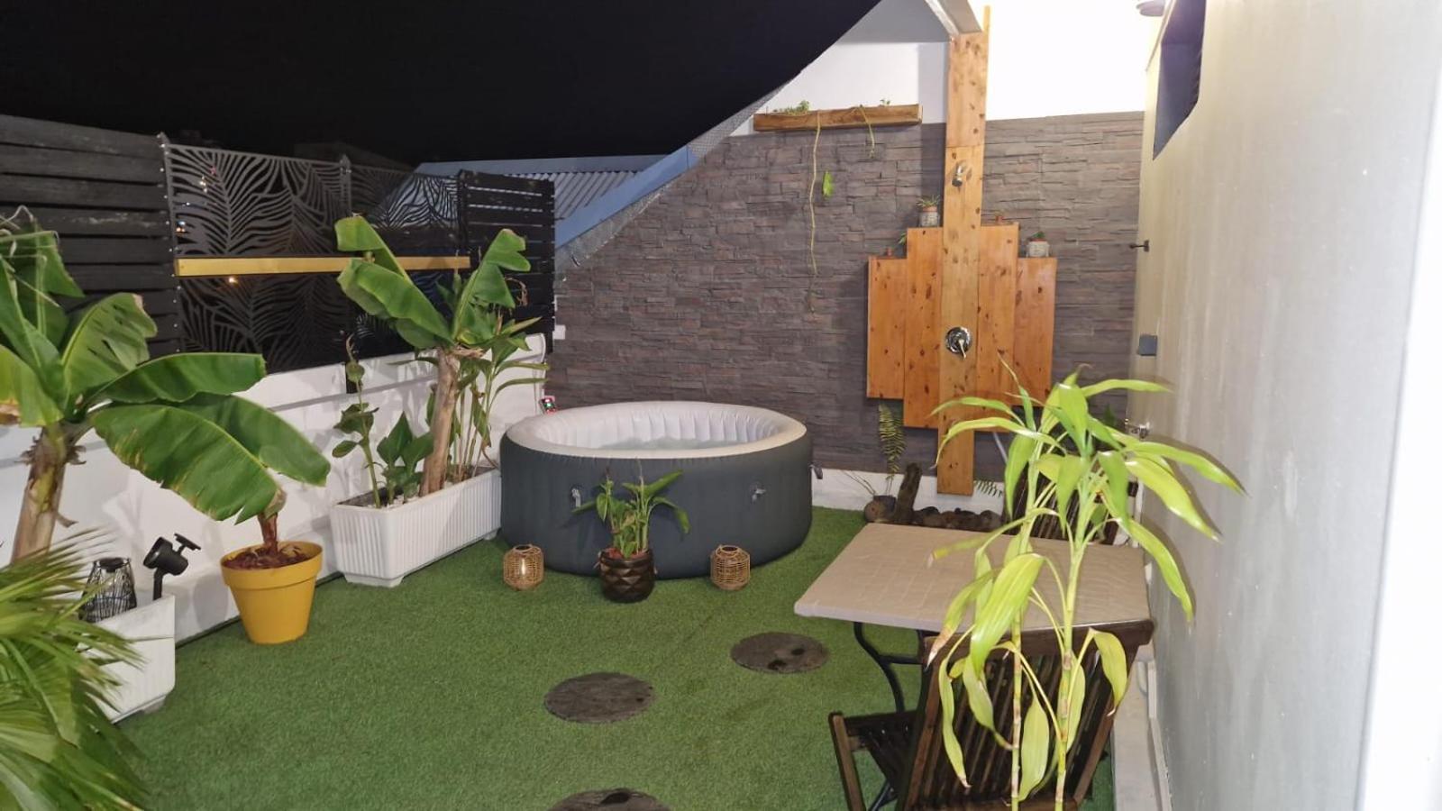 皮特尔角城L'Oasis De Bk公寓 外观 照片